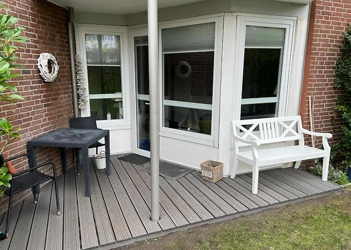 Strandkoenig-Westerland-Terrasse-Mit-Garten-Strandnaehe-Pkw-Stellplatz